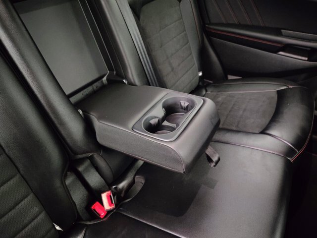 Certified 2022 Ford Edge ST-Line w/ Class II Trailer Tow Package AWD/4WD image 33