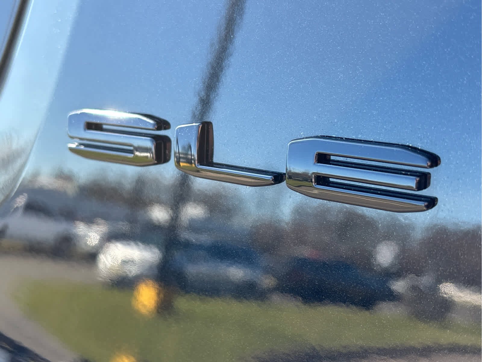 Used 2023 GMC Acadia SLE w/ Driver Convenience Package image 34