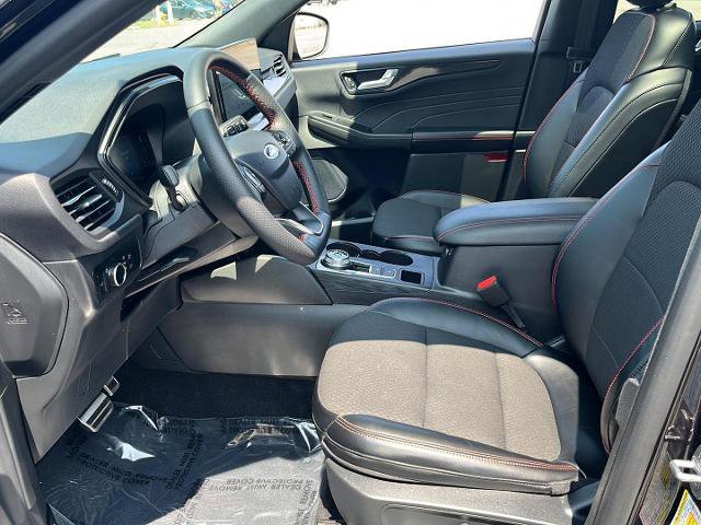 Certified 2024 Ford Escape ST-Line w/ Tech Pack #1 image 10