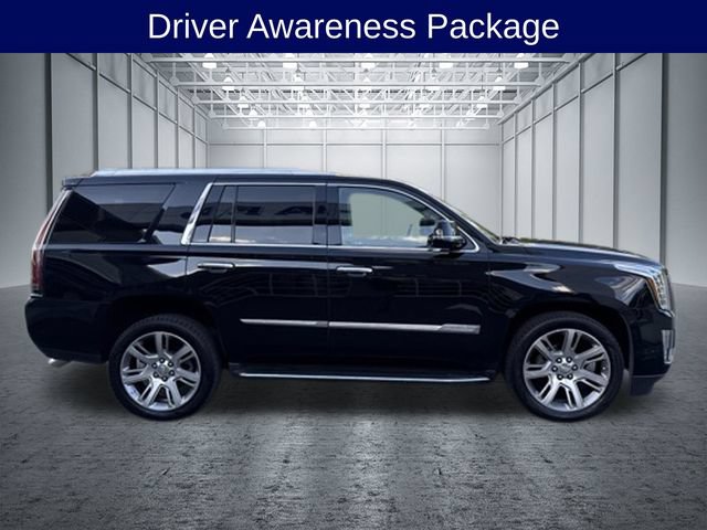 Used 2018 Cadillac Escalade Luxury AWD/4WD image 6