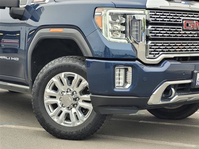 Used 2022 GMC Sierra 2500 Denali w/ Denali Ultimate Package AWD/4WD image 10