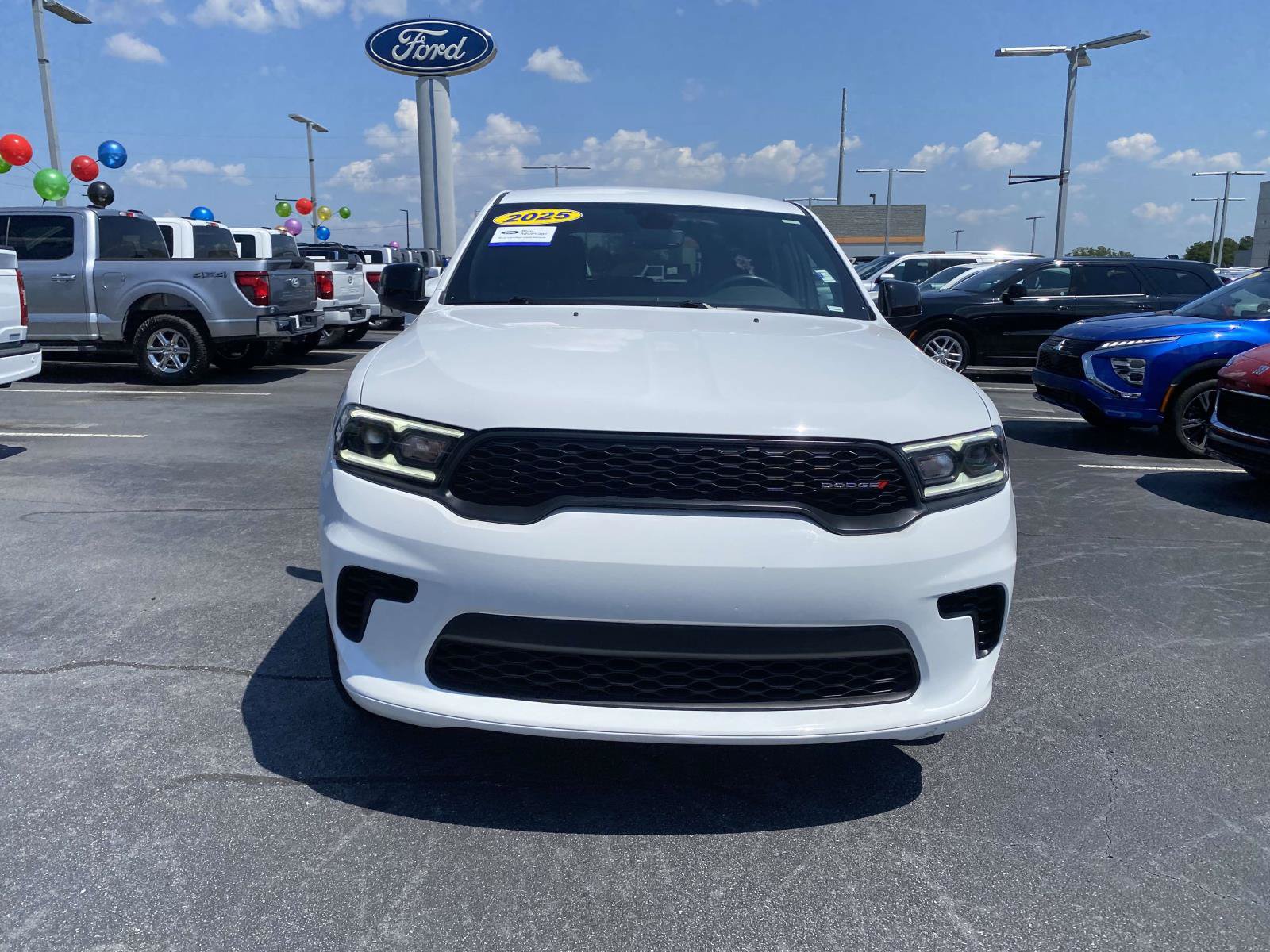 Used 2025 Dodge Durango GT RWD image 2