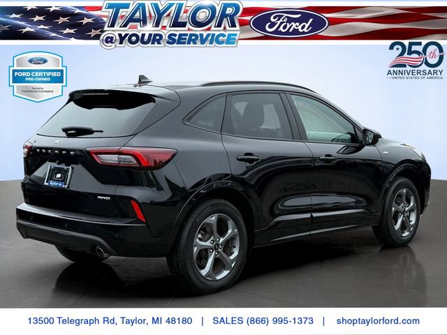 Certified 2024 Ford Escape ST-Line w/ Tech Pack #1 AWD/4WD image 3