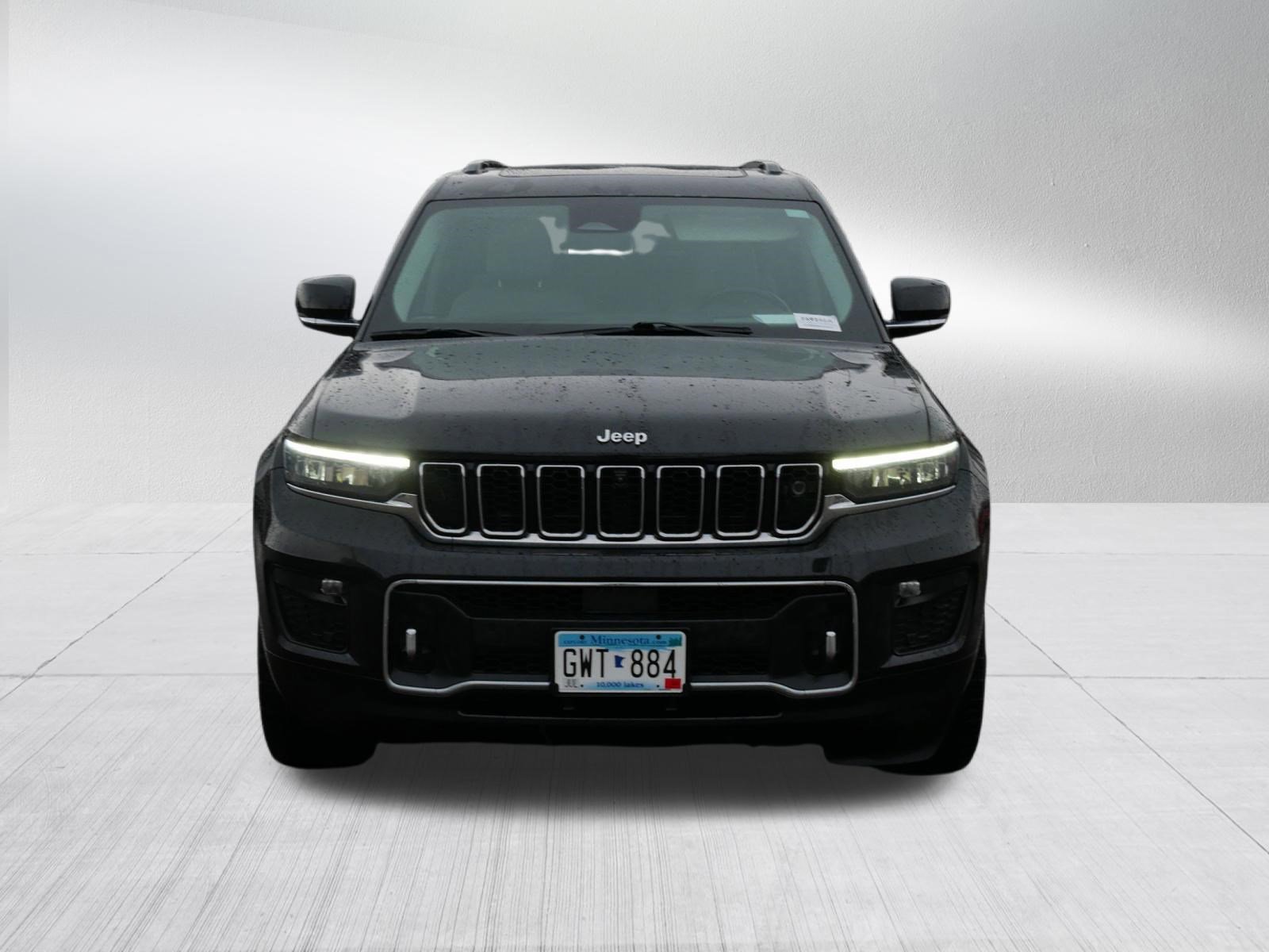 Used 2021 Jeep Grand Cherokee L Overland w/ Advanced Protech Group III AWD/4WD image 2