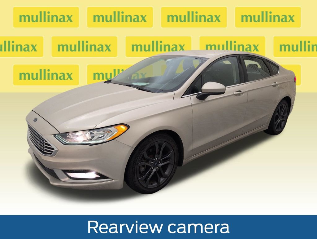 Certified 2018 Ford Fusion SE w/ Equipment Group 201A FWD image 11