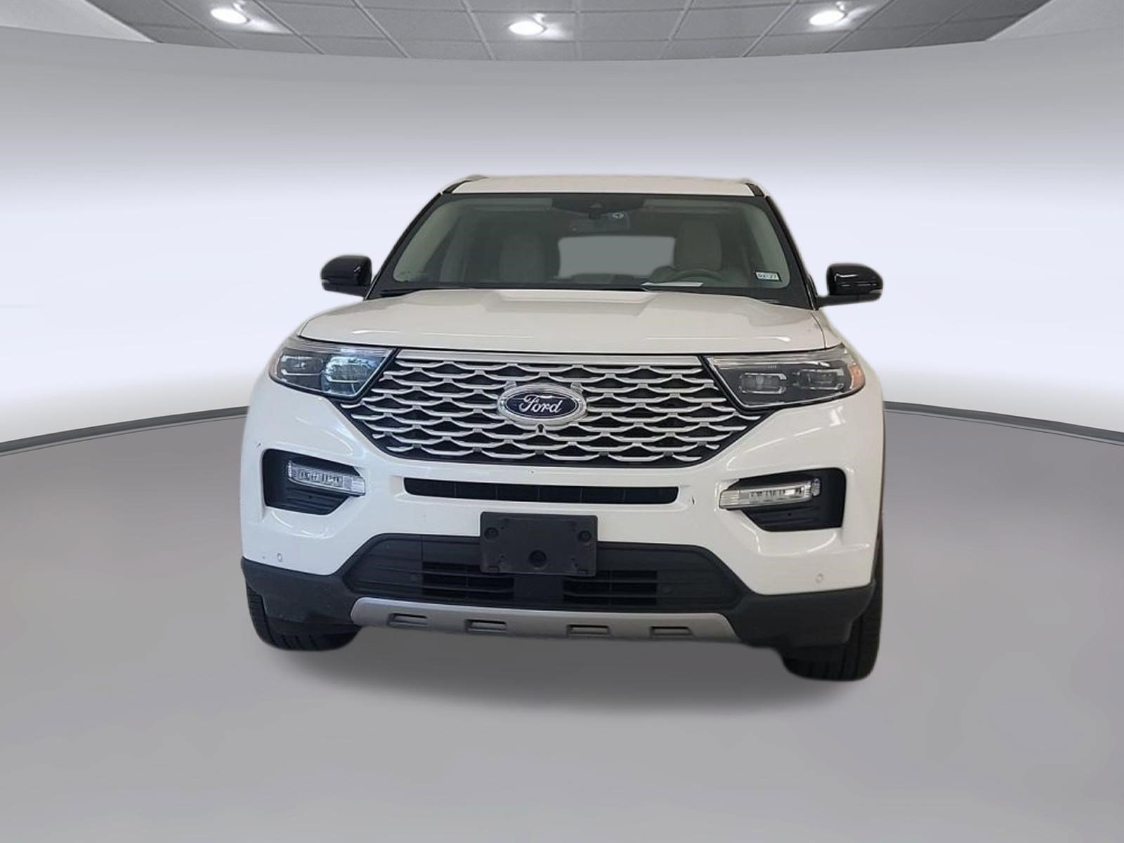 Certified 2022 Ford Explorer Platinum w/ Equipment Group 601A AWD/4WD image 4