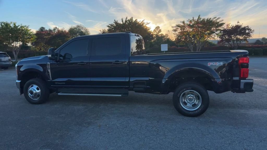 Certified 2023 Ford F350 Lariat image 38
