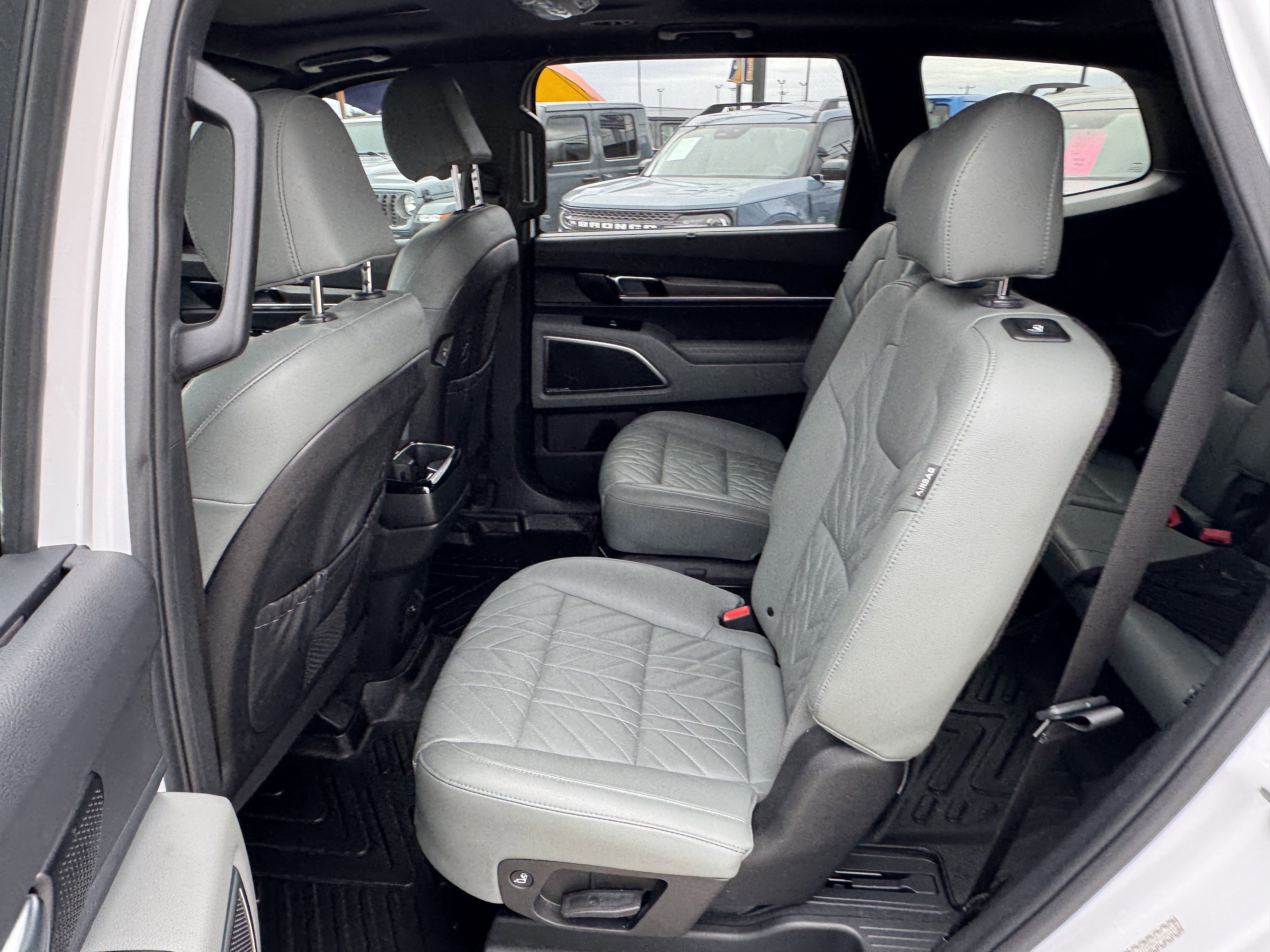 Used 2023 Kia Telluride SX X-Pro image 12