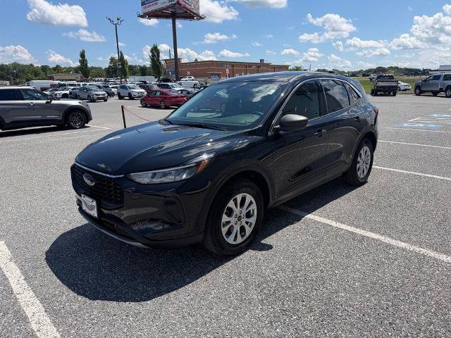Certified 2024 Ford Escape Active AWD/4WD image 4