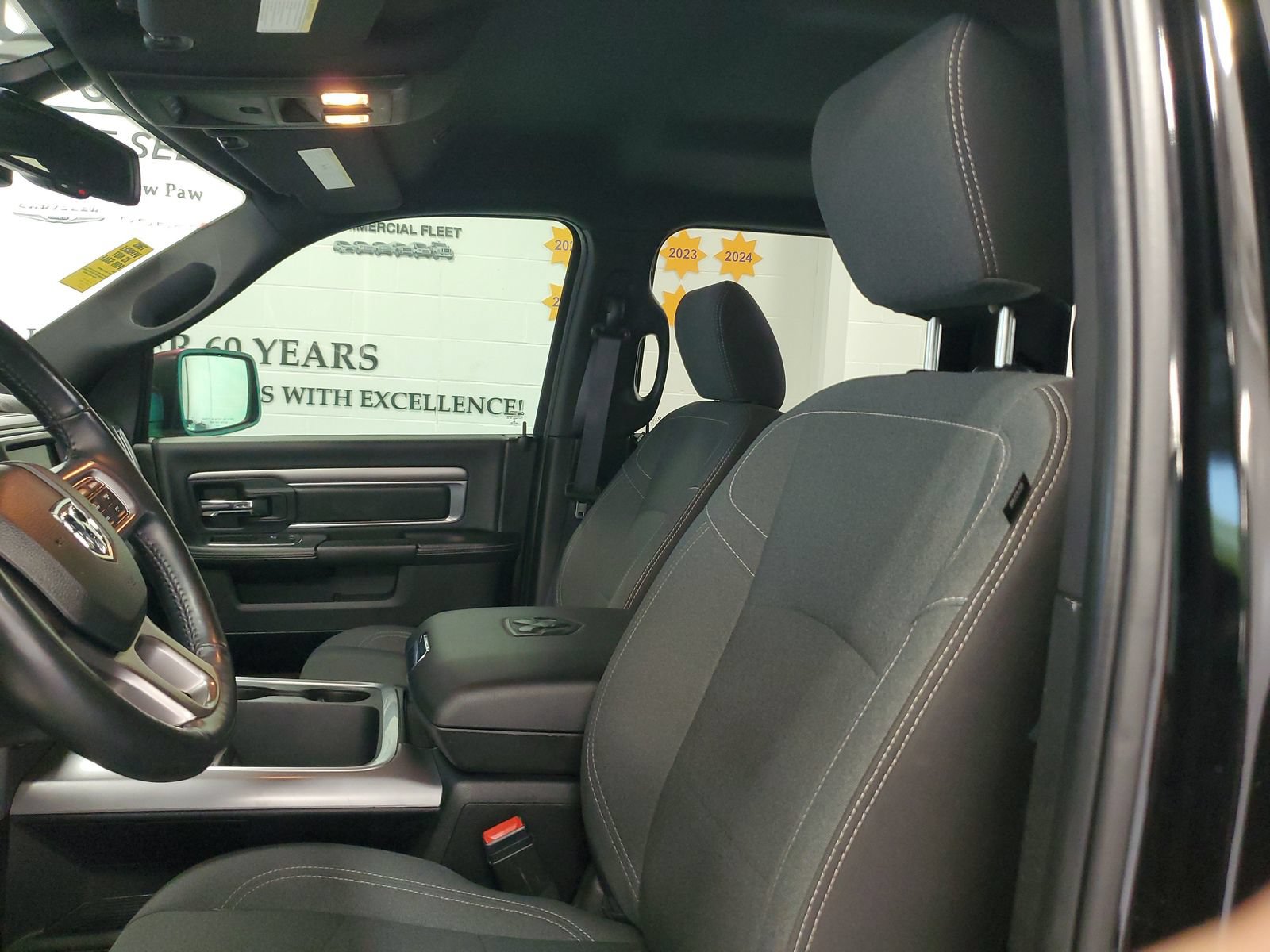 Used 2023 RAM 1500 Warlock AWD/4WD image 13