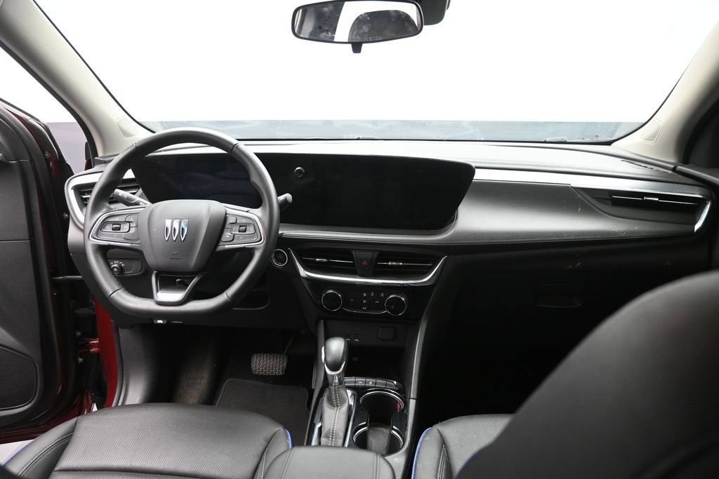 Used 2025 Buick Encore GX Sport Touring FWD image 14