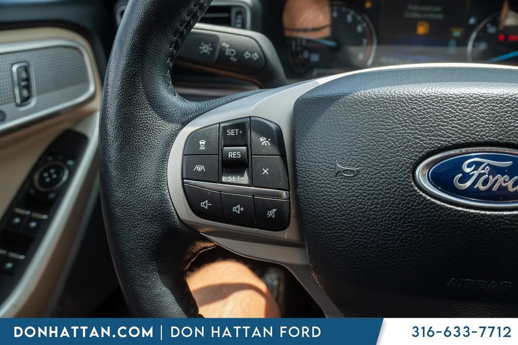 Certified 2023 Ford Explorer Limited AWD/4WD image 13