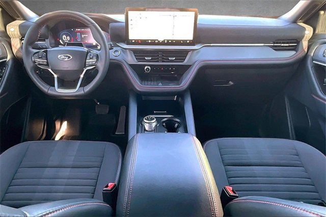 Certified 2025 Ford Explorer ST-Line w/ Premium Package image 14
