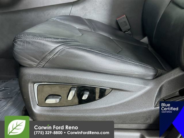 Used 2018 Cadillac Escalade Premium Luxury image 23