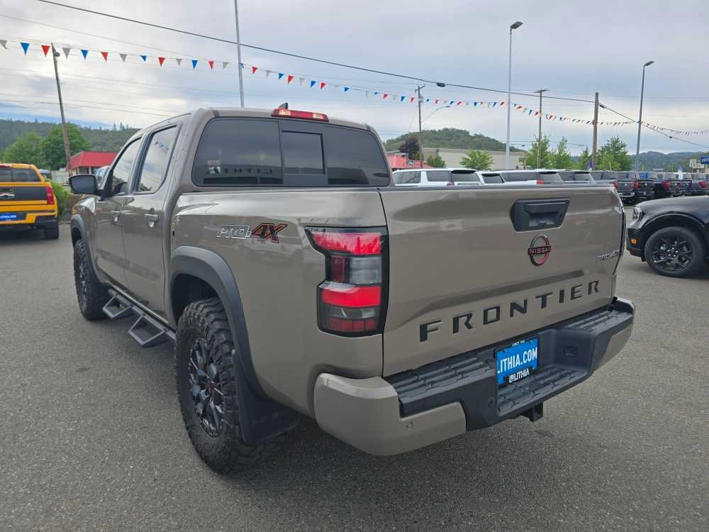 Used 2022 Nissan Frontier PRO-4X w/ Pro-4X Premium Package AWD/4WD image 3