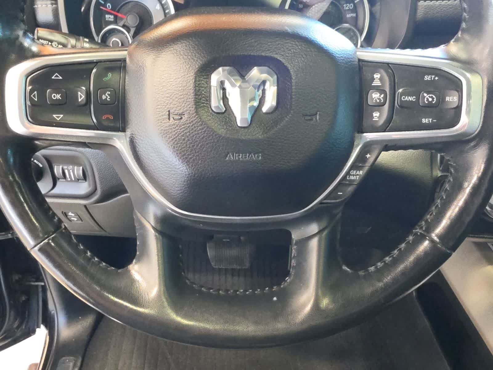 Used 2019 RAM 1500 Laramie AWD/4WD image 23