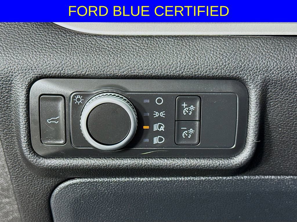 Certified 2022 Ford Explorer XLT image 10