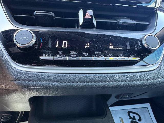 Used 2025 Toyota Corolla SE FWD image 9