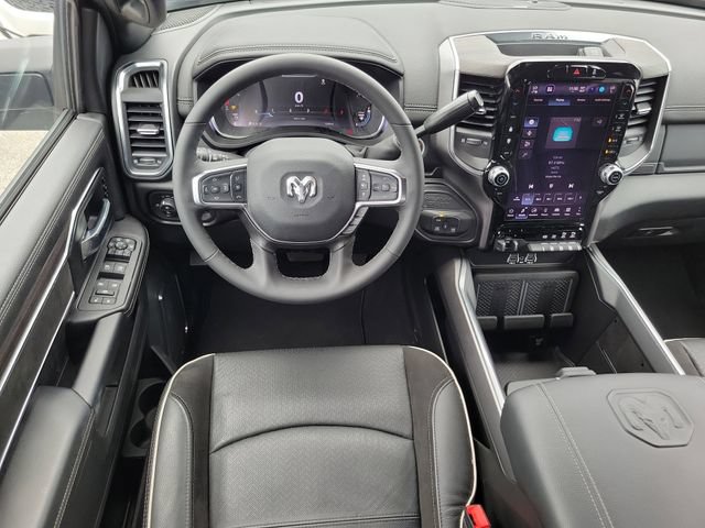 Used 2026 RAM 3500 Laramie AWD/4WD image 13