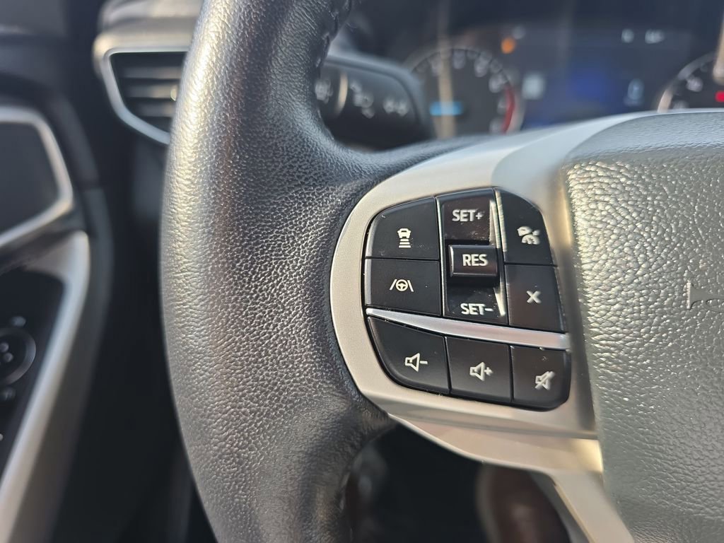 Certified 2023 Ford Explorer XLT w/ Equipment Group 202A image 26