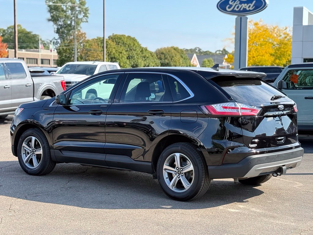 Certified 2024 Ford Edge SEL w/ Convenience Package AWD/4WD image 37