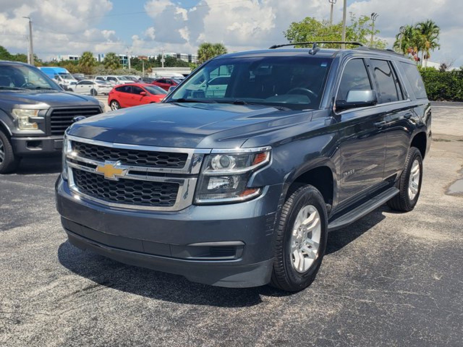 Used 2020 Chevrolet Tahoe LS AWD/4WD image 3