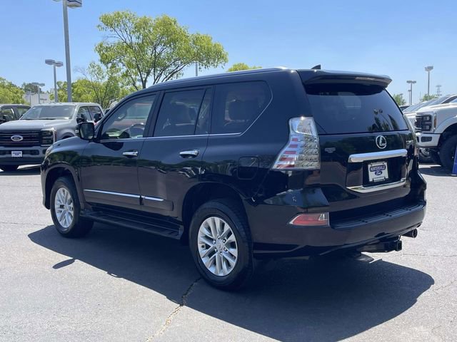Used 2017 Lexus GX 460 Premium w/ Premium Package AWD/4WD image 3