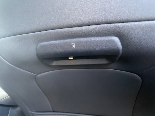 Certified 2025 Ford Expedition Active image 39