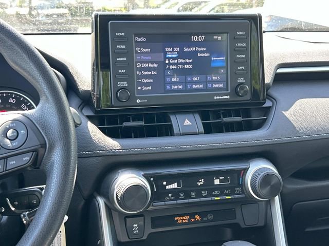 Used 2022 Toyota RAV4 LE FWD image 16