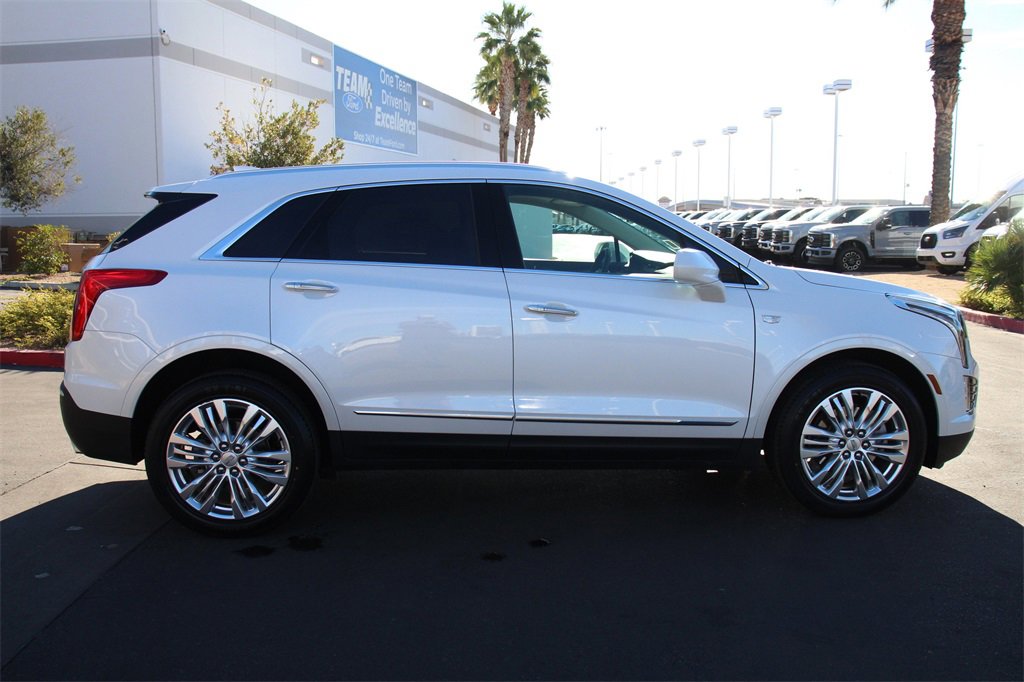 Used 2017 Cadillac XT5 Premium Luxury image 10