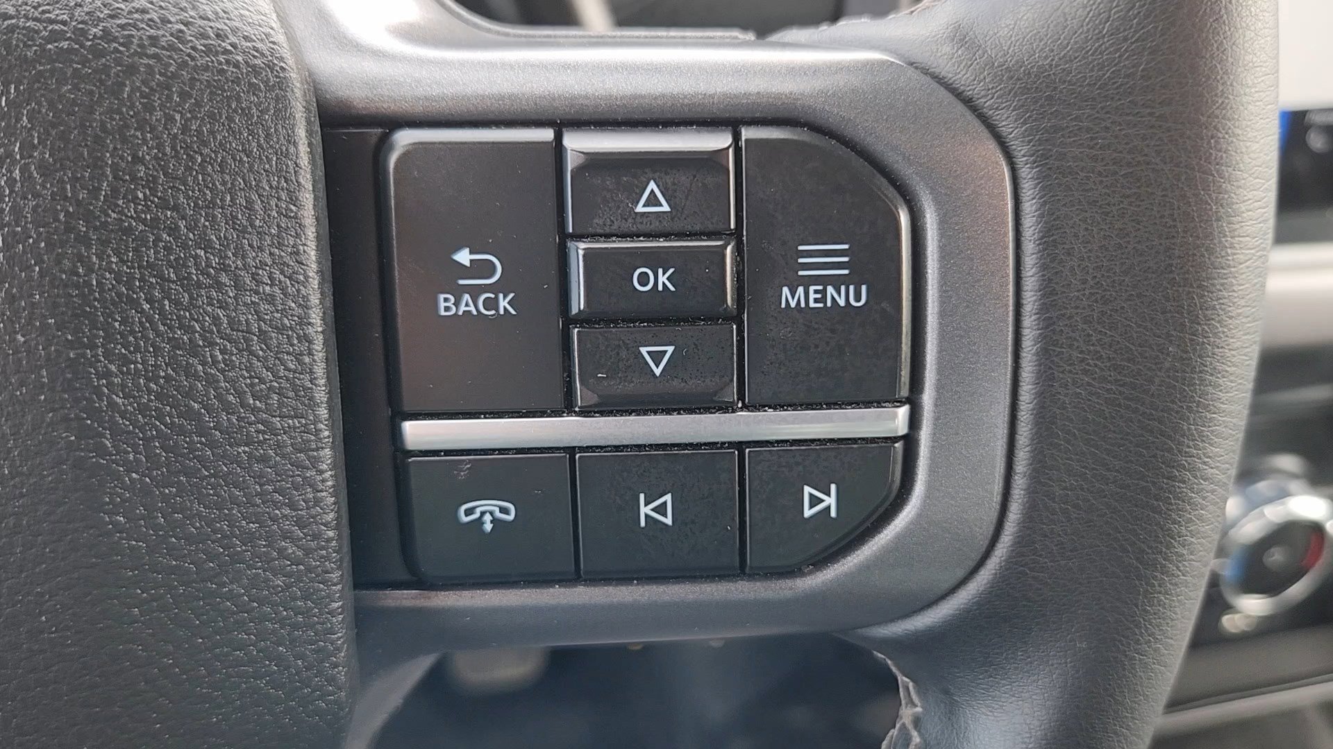 Certified 2025 Ford F150 XLT w/ Equipment Group 301A Standard image 13