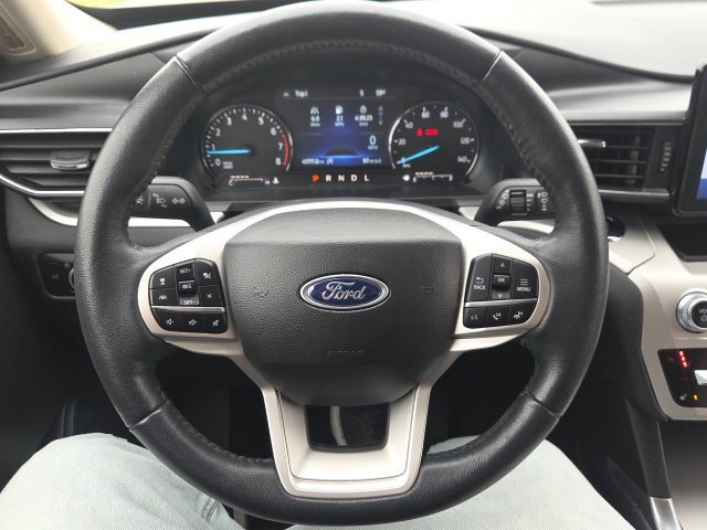 Certified 2023 Ford Explorer XLT w/ Equipment Group 202A AWD/4WD image 40