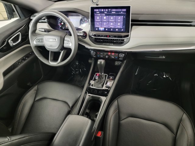 Used 2024 Jeep Compass Limited AWD/4WD image 34