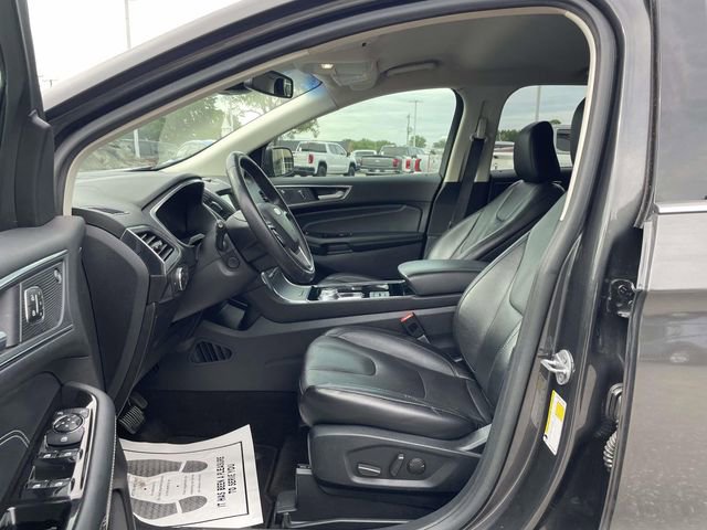 Certified 2020 Ford Edge Titanium FWD image 17