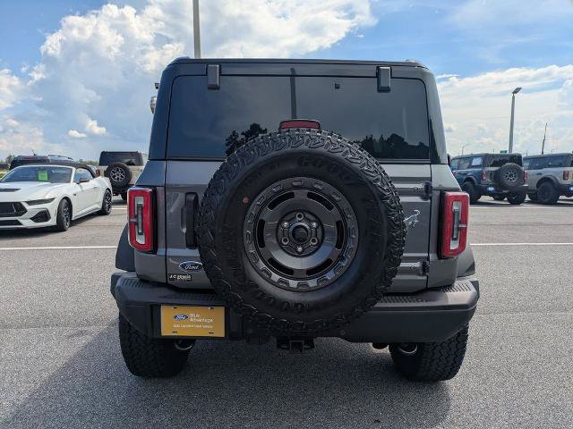 Certified 2025 Ford Bronco Badlands AWD/4WD image 5