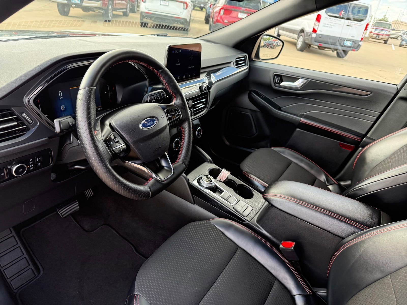 Certified 2025 Ford Escape ST-Line Select AWD/4WD image 11