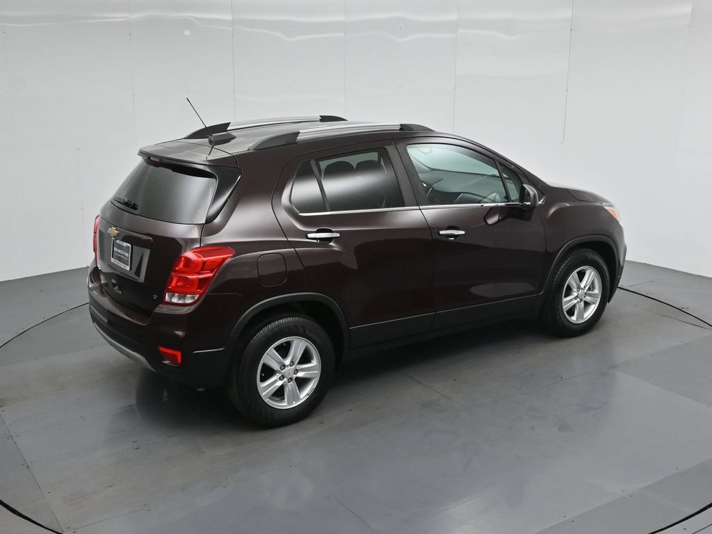 Used 2020 Chevrolet Trax LT w/ LT Convenience Package FWD image 36