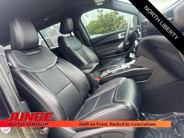 Certified 2023 Ford Explorer ST w/ Technology Package AWD/4WD image 10