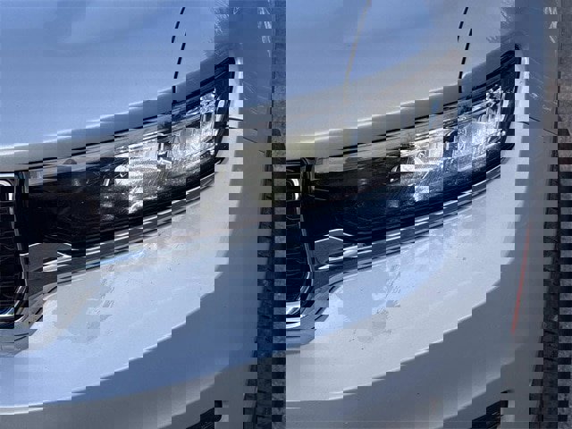 Used 2022 Jeep Grand Cherokee L Limited w/ Luxury Tech Group II image 10