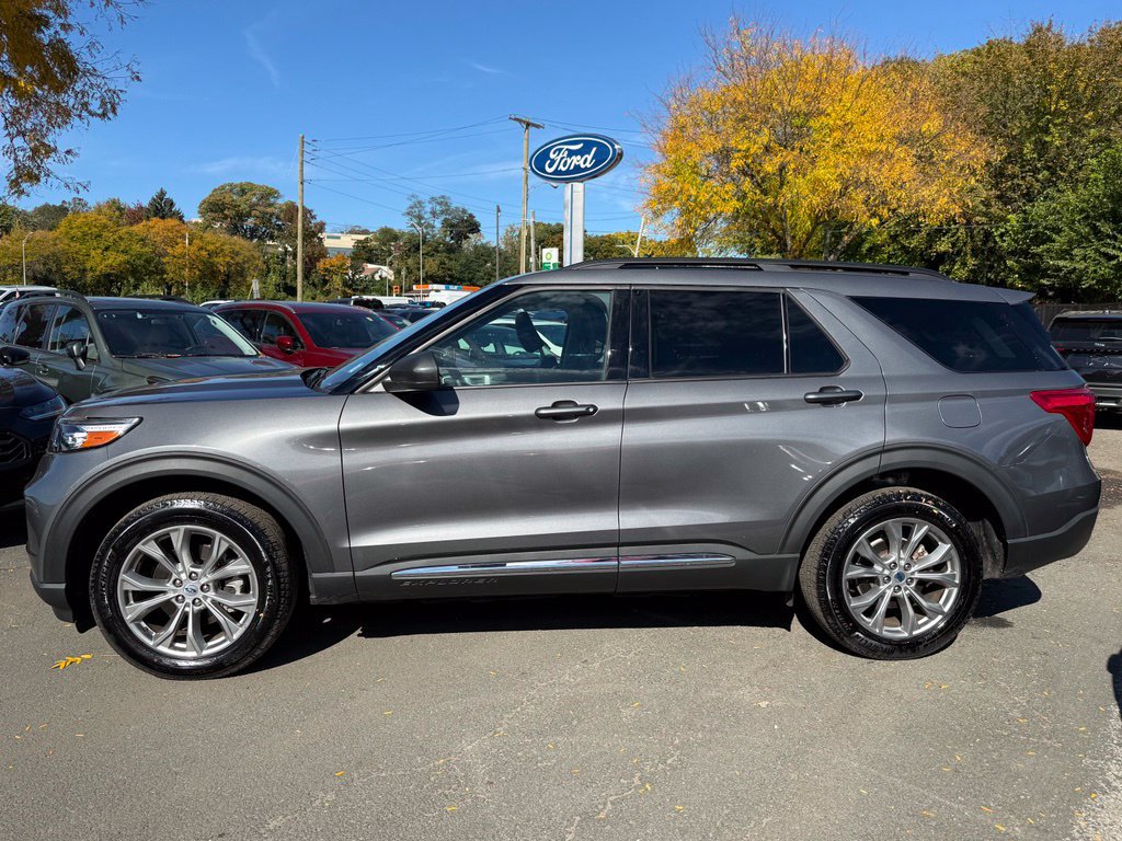 Certified 2023 Ford Explorer XLT w/ Equipment Group 202A AWD/4WD image 11