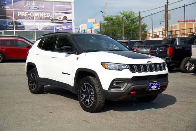 Used 2025 Jeep Compass Trailhawk AWD/4WD 360° Tour