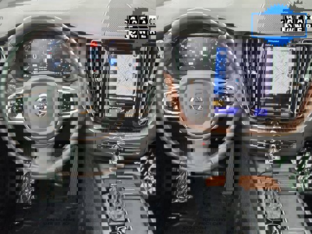 Used 2021 Volvo XC60 T5 Inscription w/ Protection Package image 25