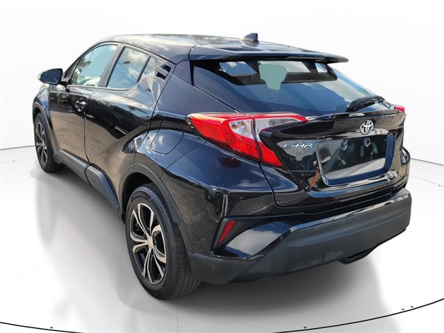 Used 2021 Toyota C-HR LE image 3