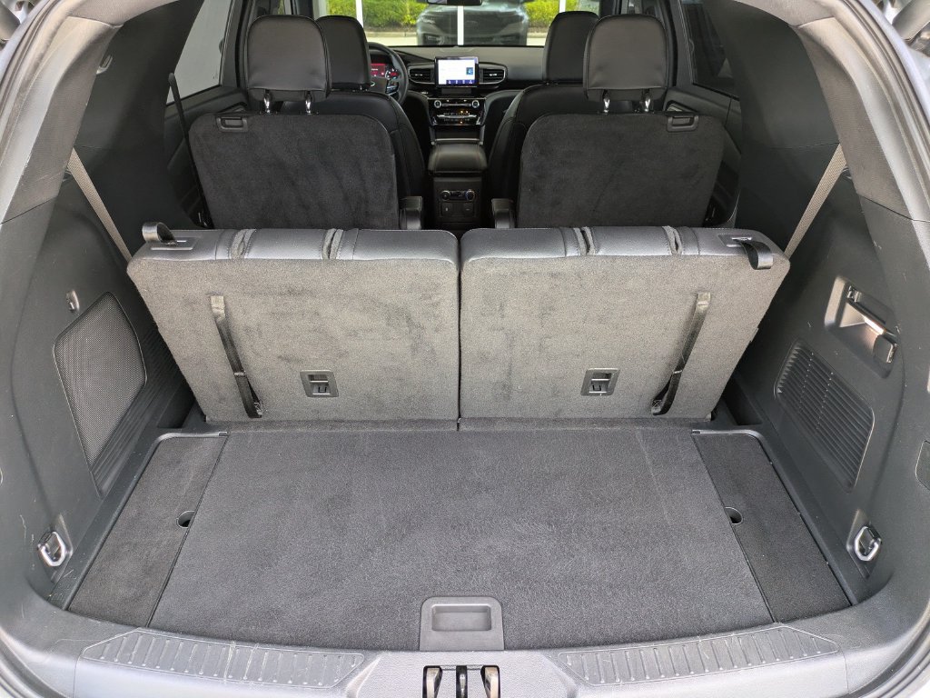 Certified 2024 Ford Explorer ST-Line w/ Class IV Trailer Tow Package RWD image 13