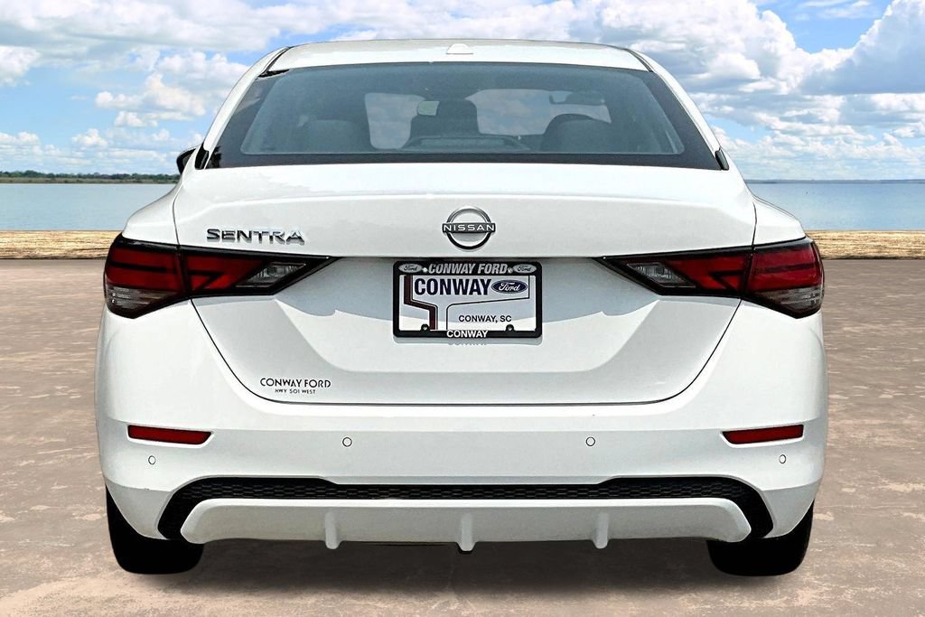 Used 2025 Nissan Sentra SV FWD image 7