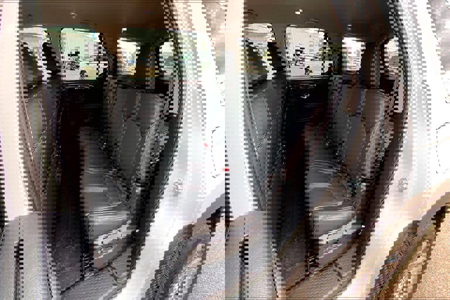 Used 2025 Honda Pilot EX-L image 21