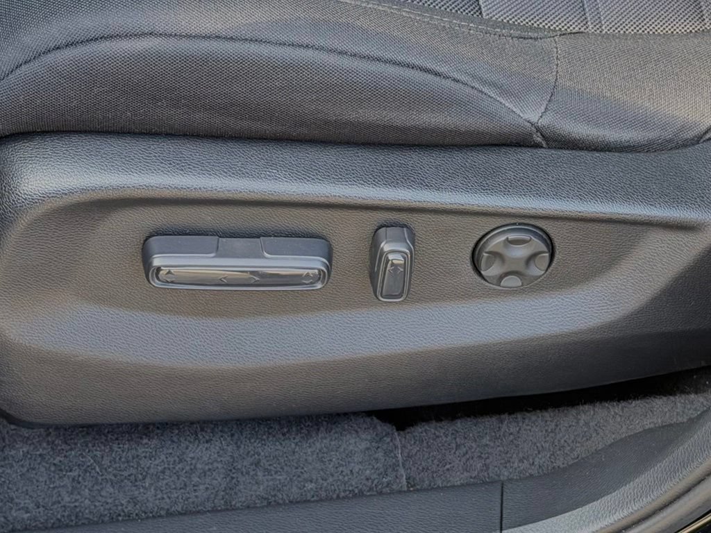 Used 2020 Honda CR-V EX image 18