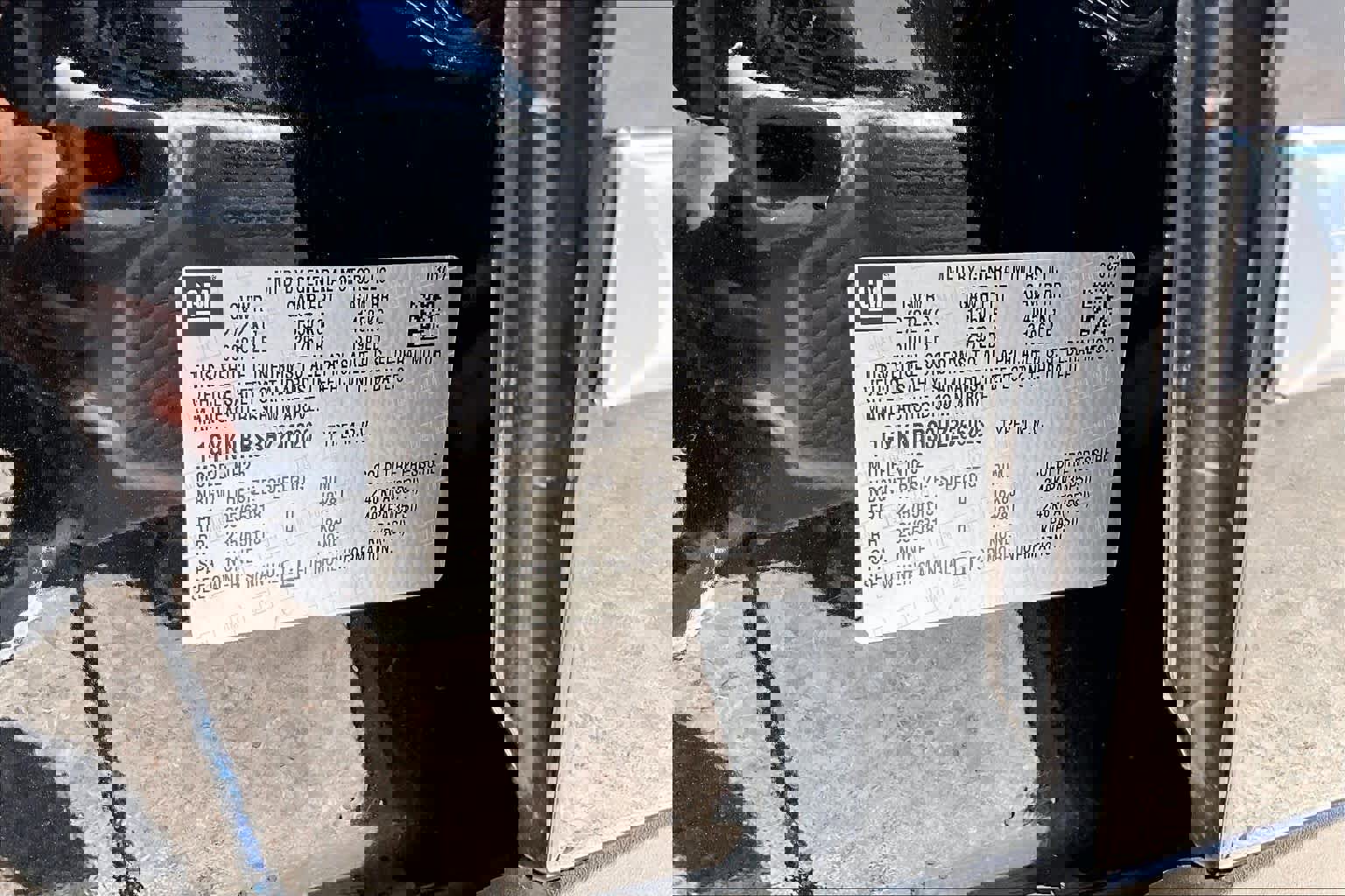 Used 2017 Cadillac XT5 Luxury w/ Driver Awareness Package image 33