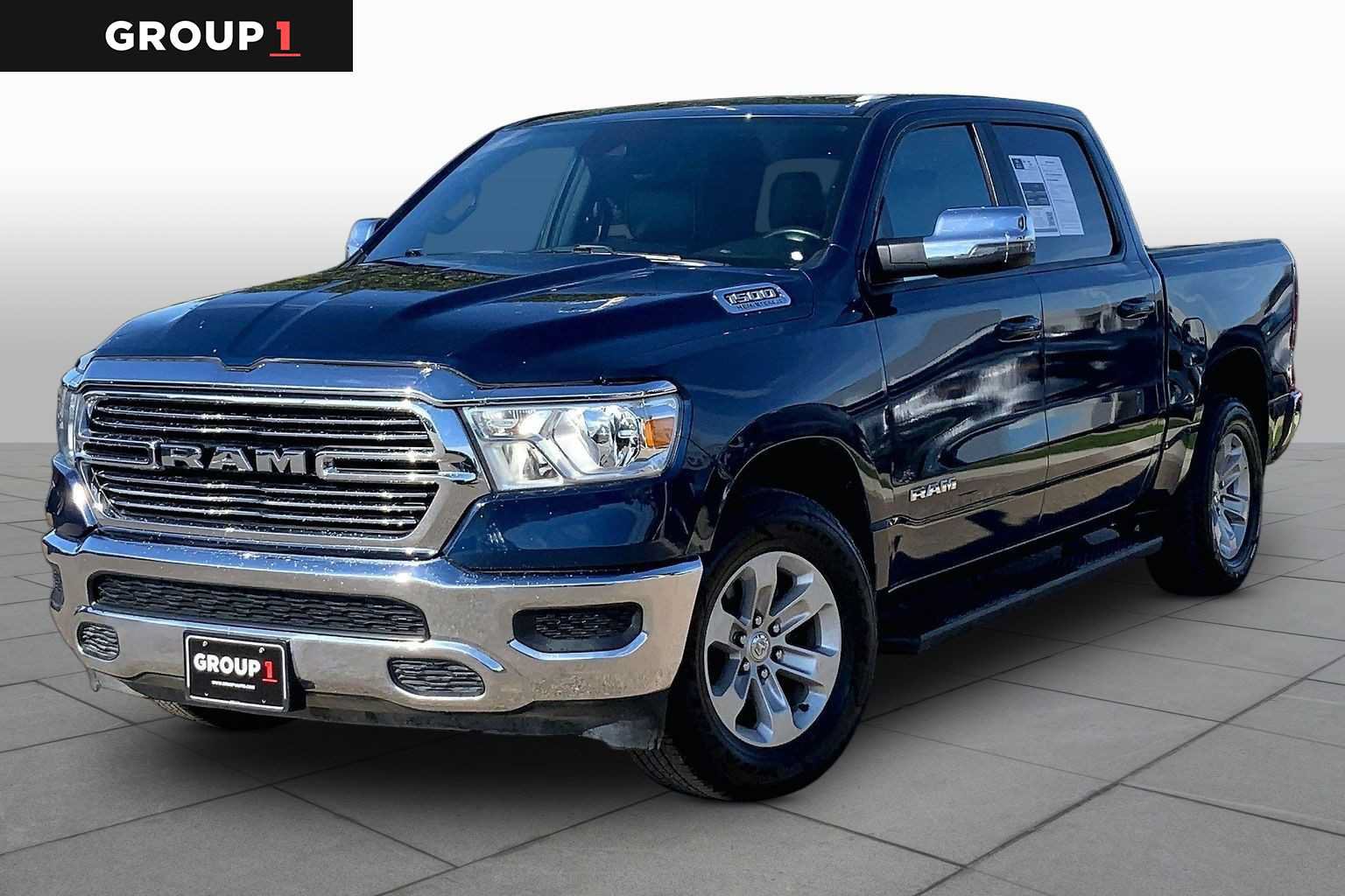 Used 2024 RAM 1500 Laramie AWD/4WD image 1