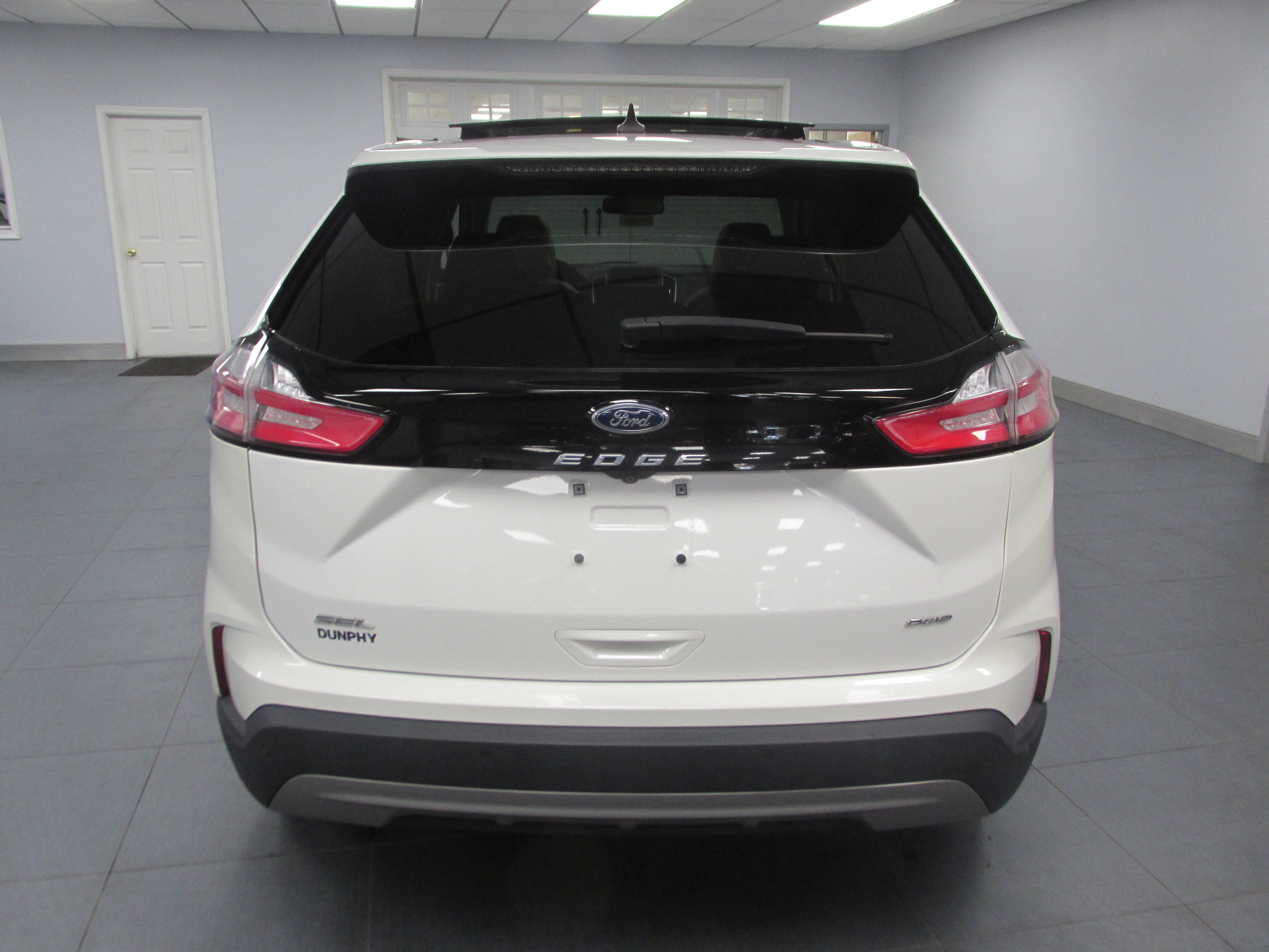 Certified 2023 Ford Edge SEL w/ Convenience Package AWD/4WD image 6